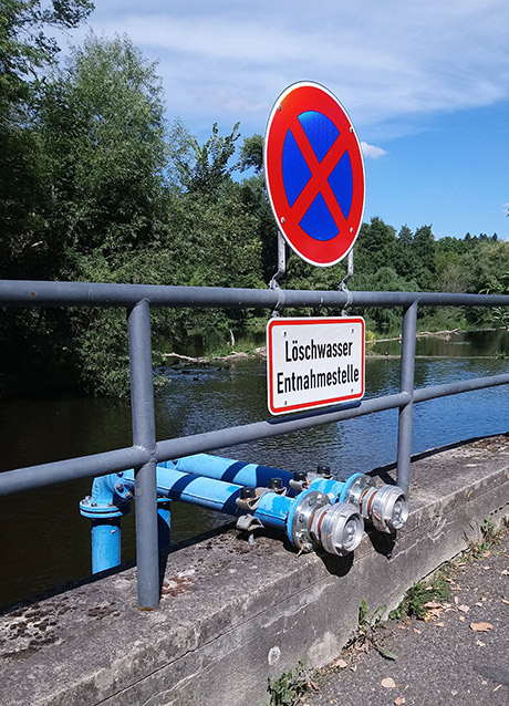 Löschwasser aus der Lahn